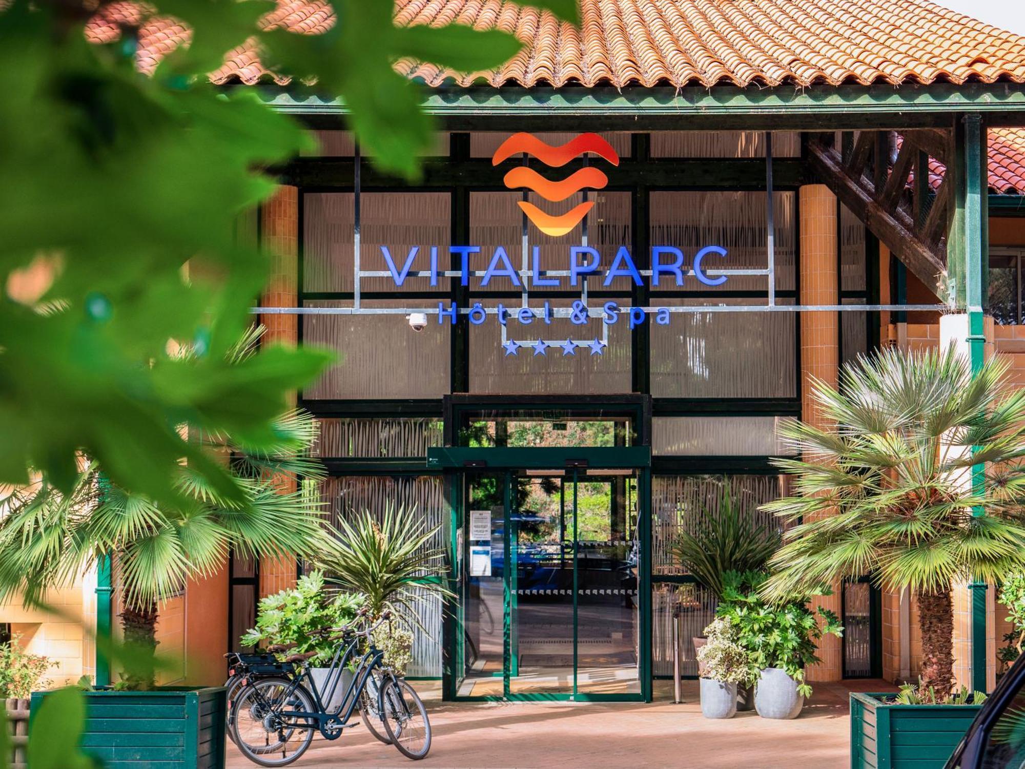 Hotel & Spa Vitalparc, The Originals Collection Lacanau Exterior photo