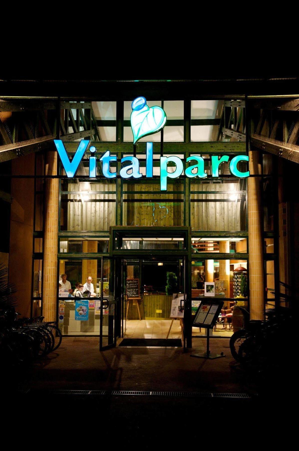 Hotel & Spa Vitalparc, The Originals Collection Lacanau Exterior photo